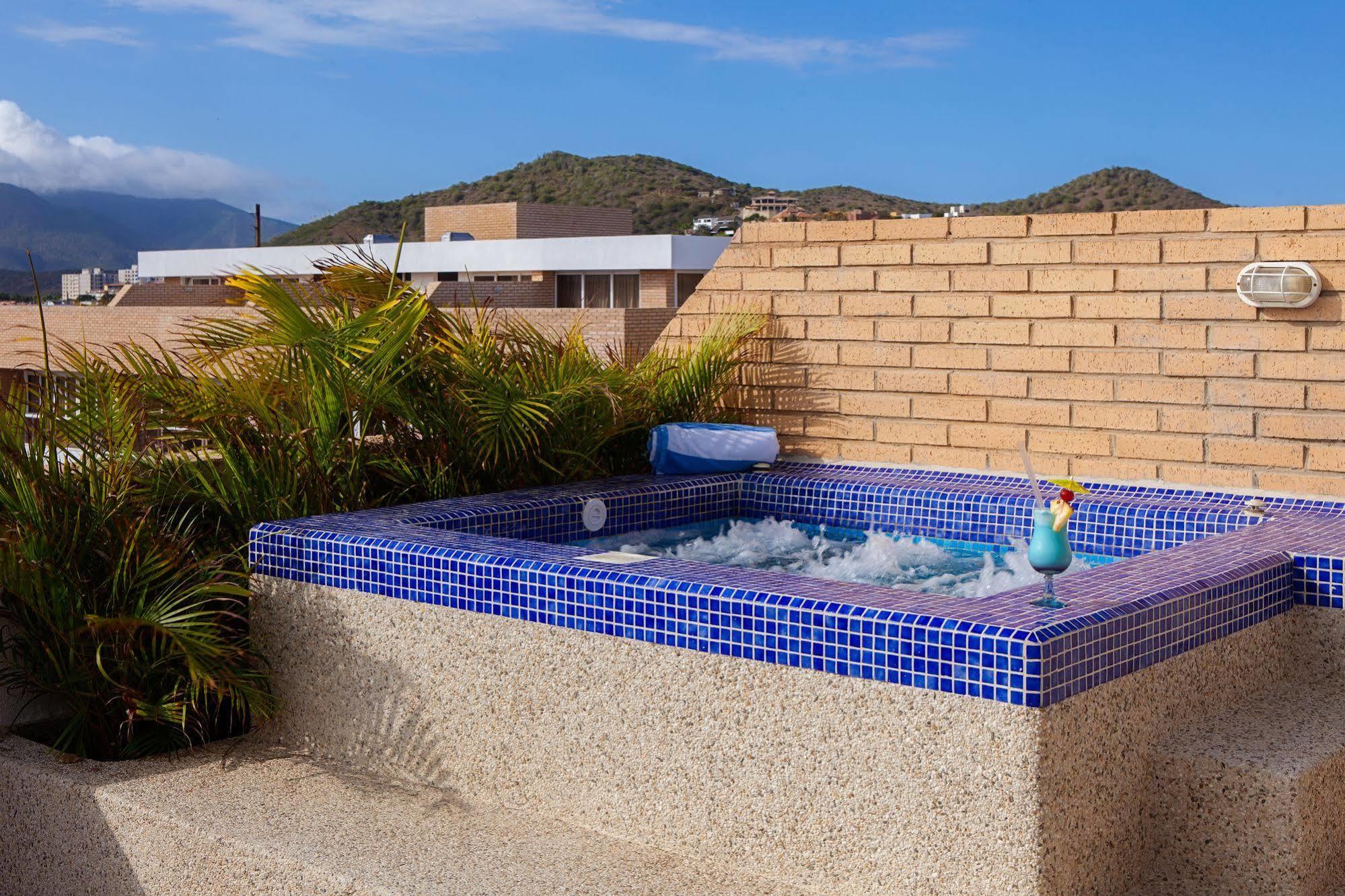 Margarita Real Hotel Boutique & Vacation Club Pampatar Extérieur photo